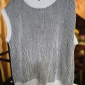 Unk Black and White Striped Sleeveless Sweater